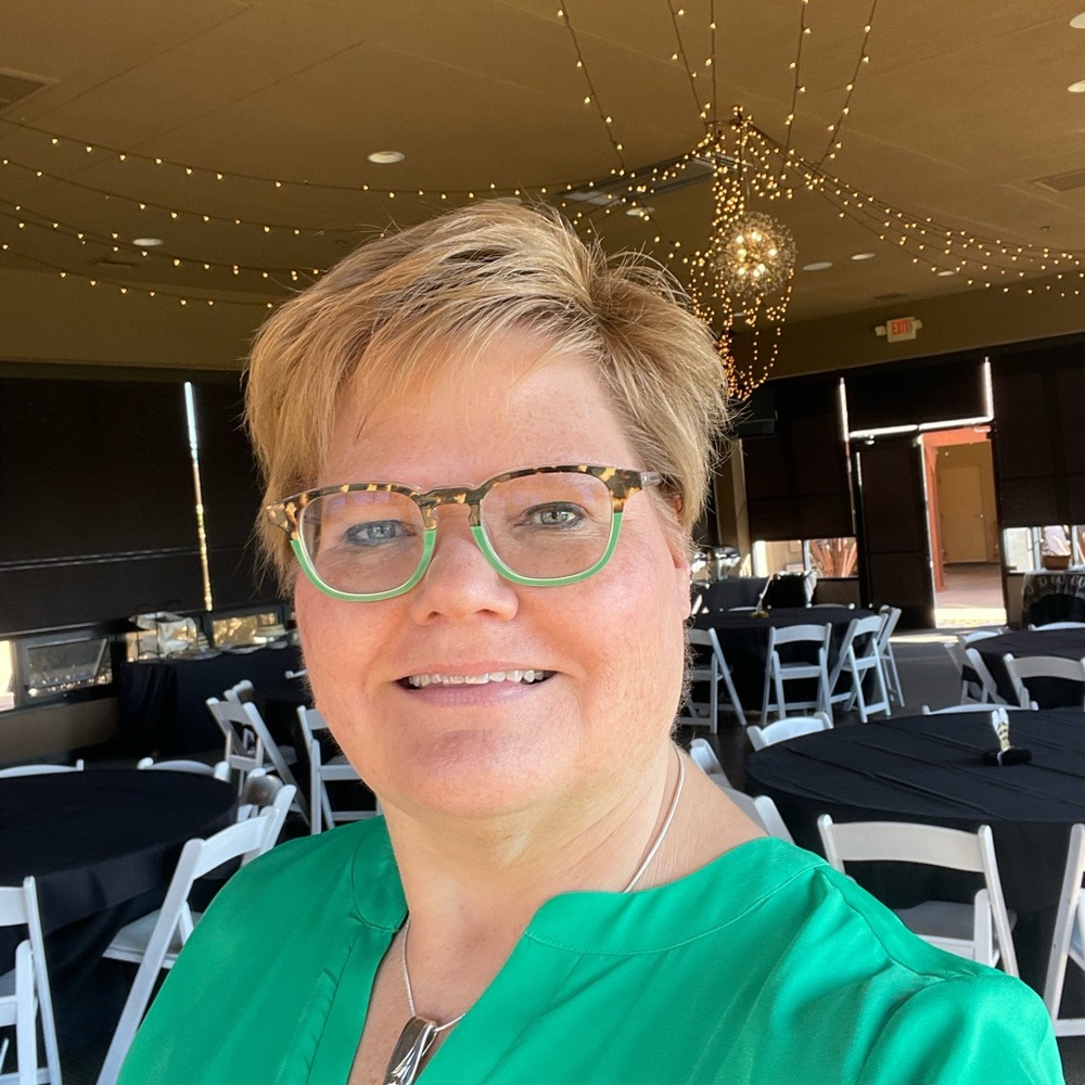 Meet your Posher, Catherine